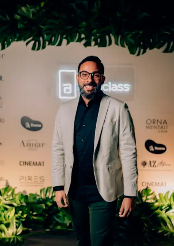 foto sobre Lav Bariri